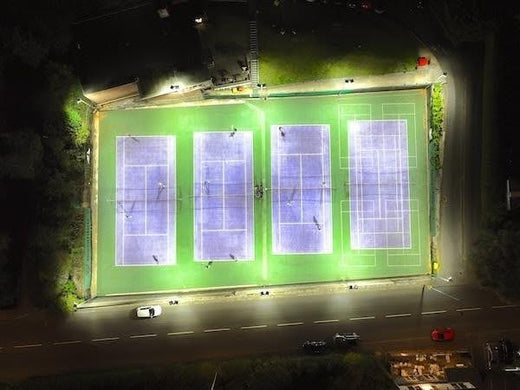 LED Lighting Upgrade at Burton Tennis & Squash Club Using INUI 1000 W Sports Stadium Lights