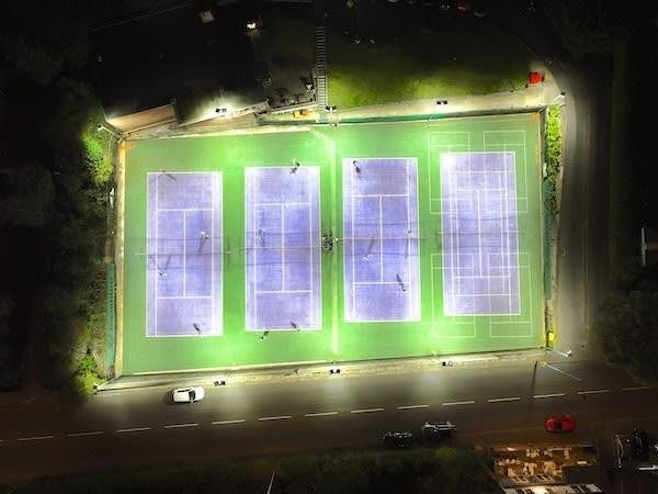 LED Lighting Upgrade at Burton Tennis & Squash Club Using INUI 1000 W Sports Stadium Lights